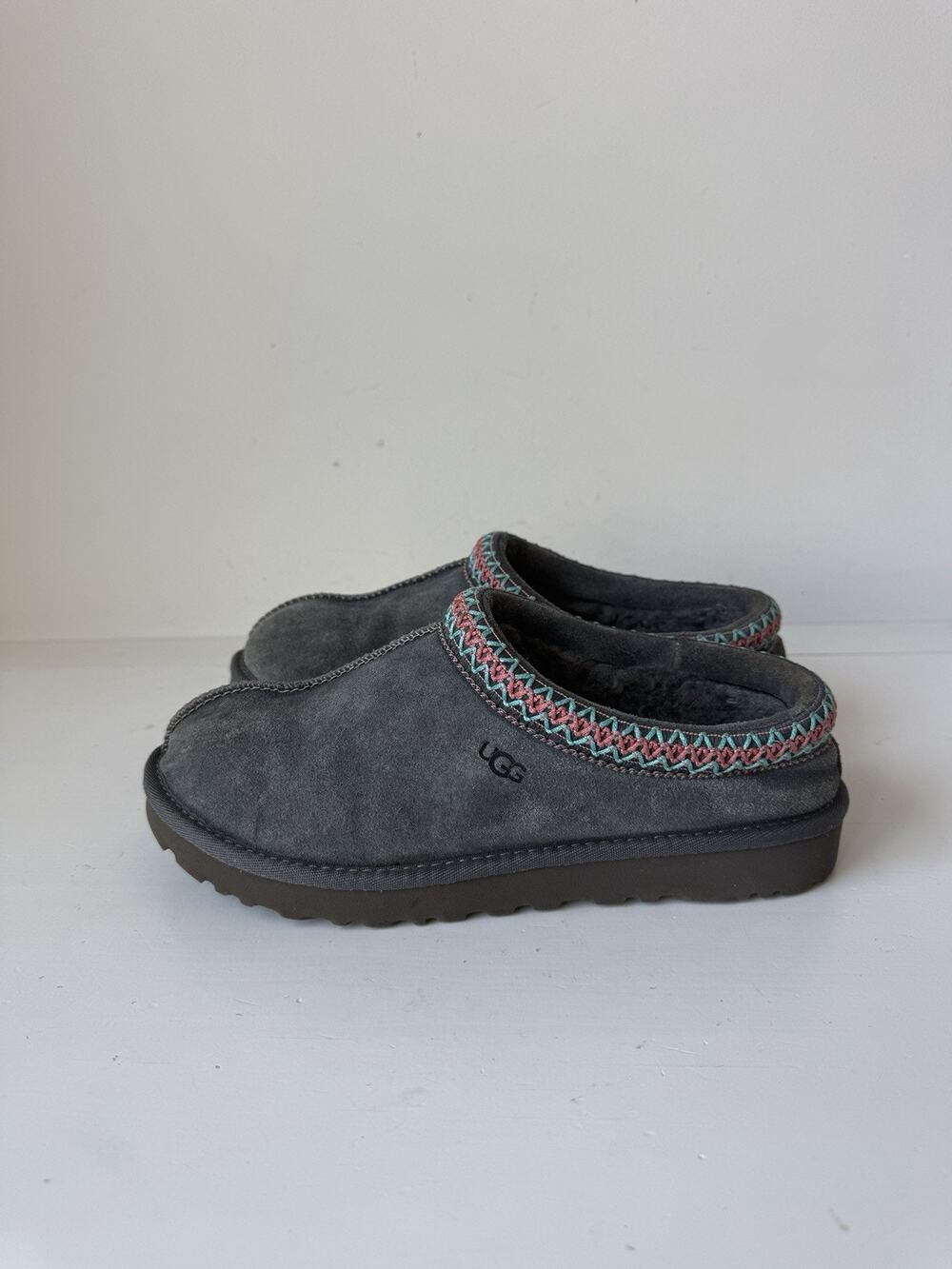 Ugg Tasman Slippers In Seal Grey Size 8 Women’s